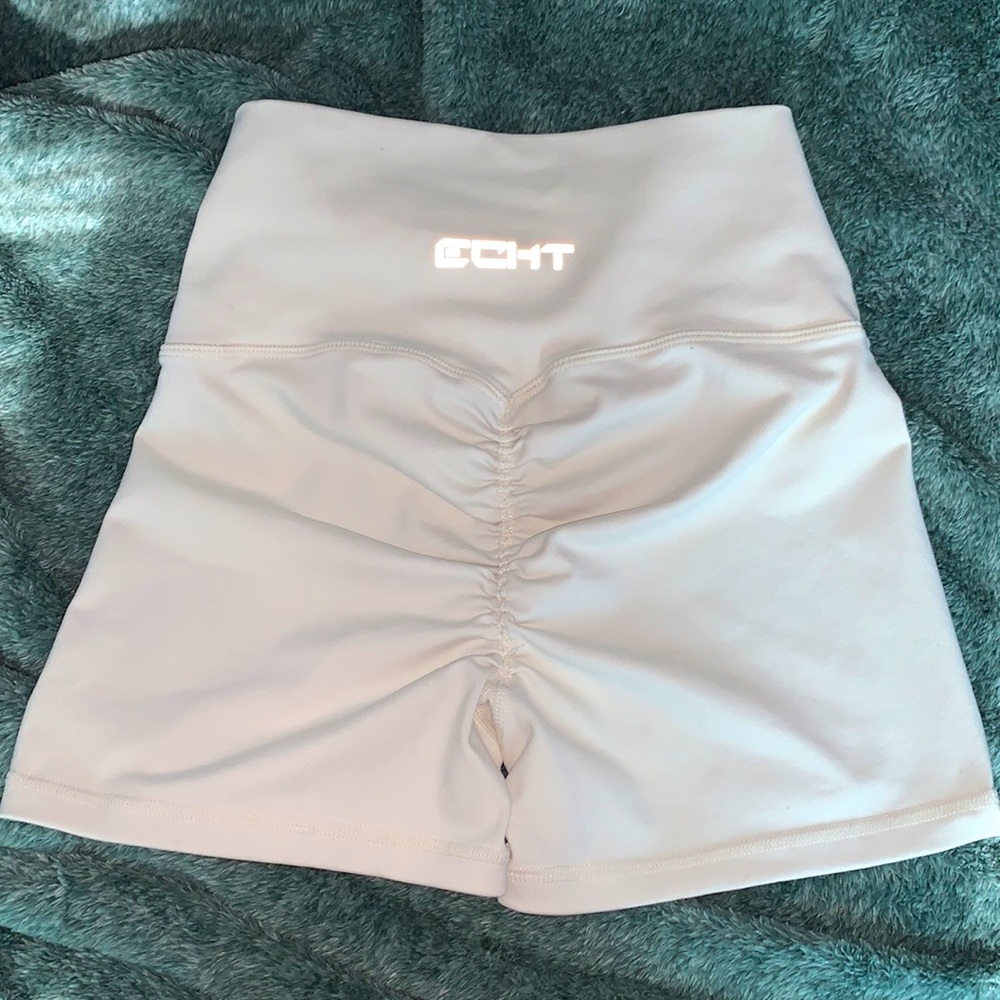 Echt scrunch shorts